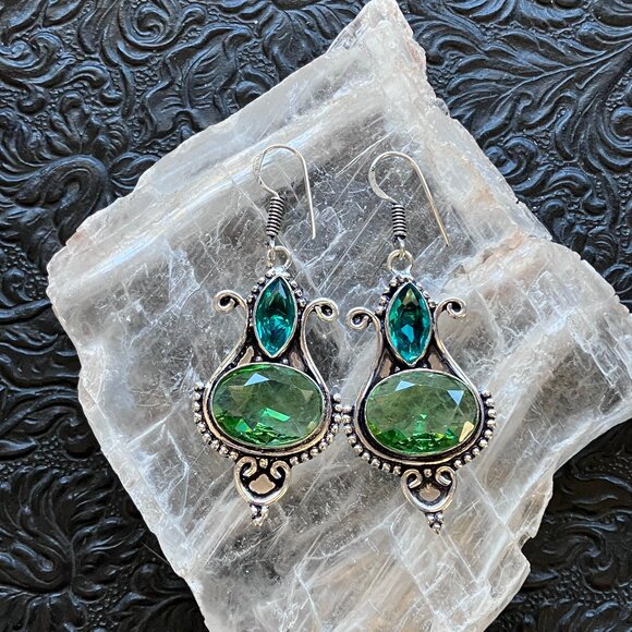 Blue and Green Witch Stone Crystal Jewelry Earrings - Picture 1 of 8